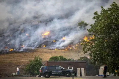 2 killed in sniper ambush as Idaho firefighters come under siege from rifle fire