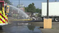 Fire breaks out in garbage truck in Chelsea